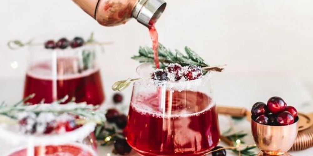 Our 2019 Favourite Top 10 Christmas Cocktails You Can Make At Home