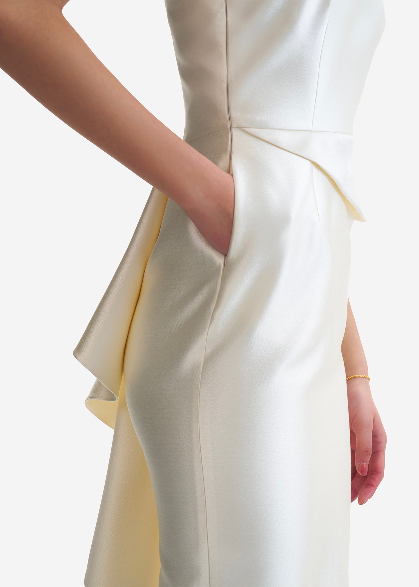
                  
                    Mari Dress -Off White
                  
                