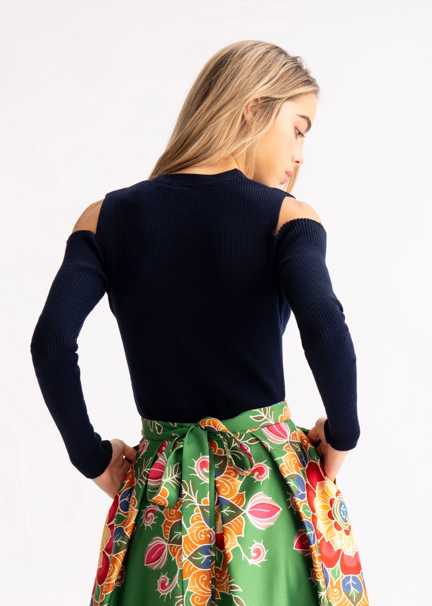 
                  
                    Min Top- Navy
                  
                