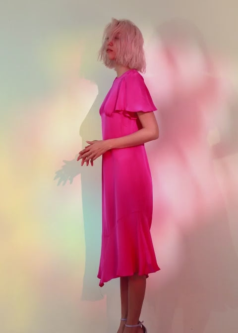 
                  
                    Load and play video in Gallery viewer, Teea Dress- Pink
                  
                