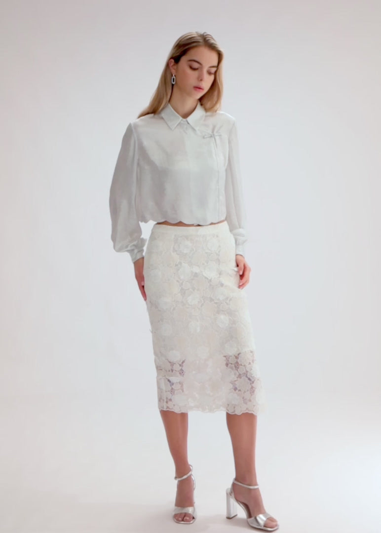 
                  
                    Load and play video in Gallery viewer, Chen Jacket -Silver
                  
                