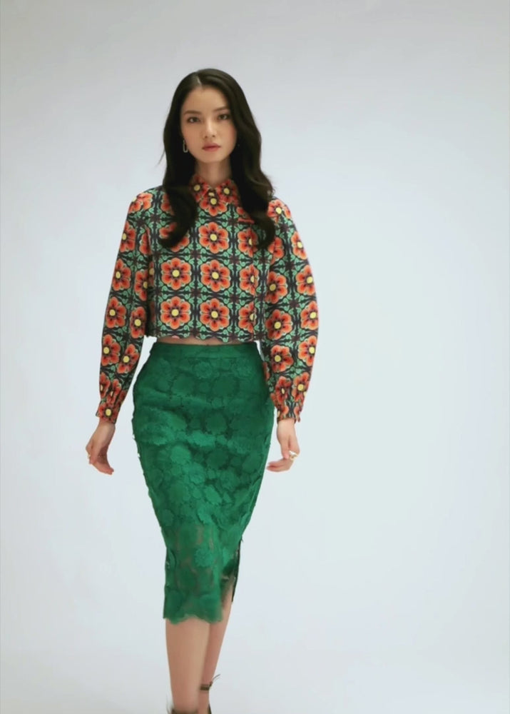 
                  
                    Load and play video in Gallery viewer, Chen Blouse
                  
                