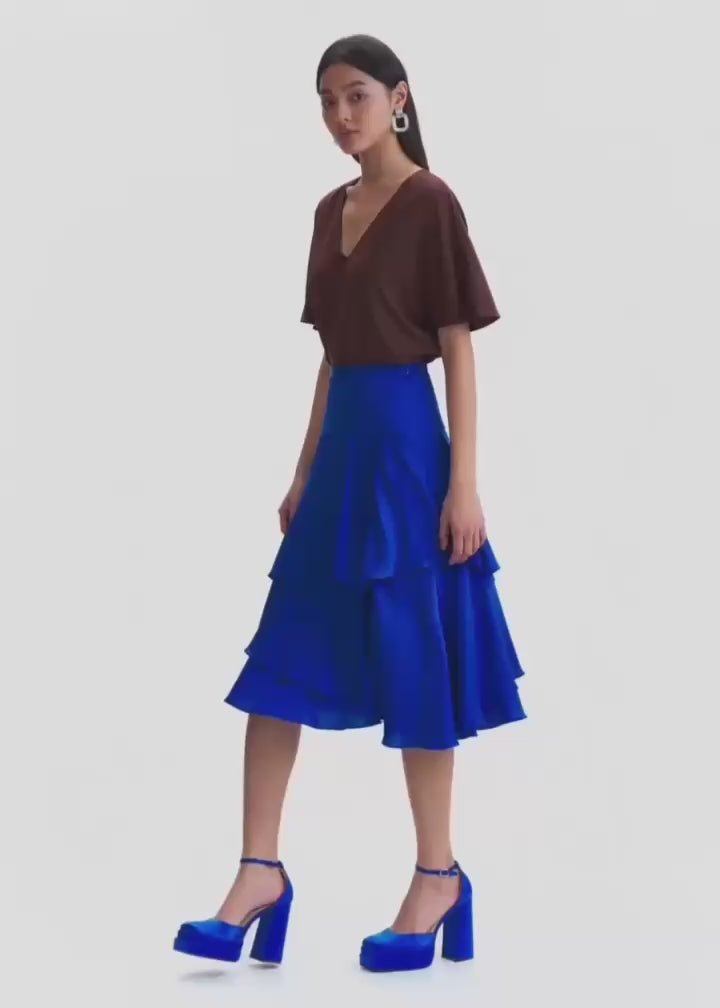 
                  
                    Load and play video in Gallery viewer, Addie Top
                  
                