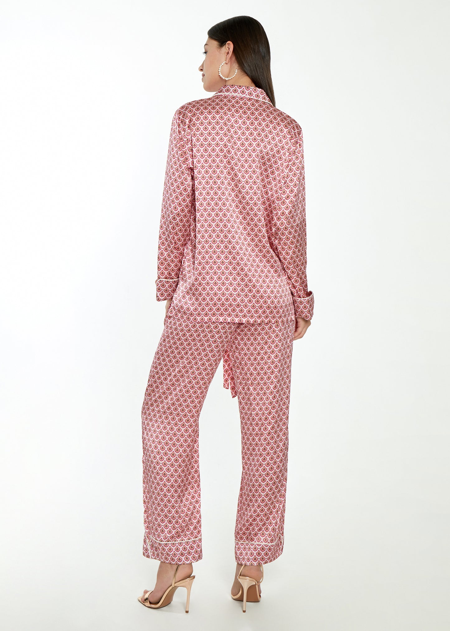 
                  
                    Cassia Pyjama Set
                  
                