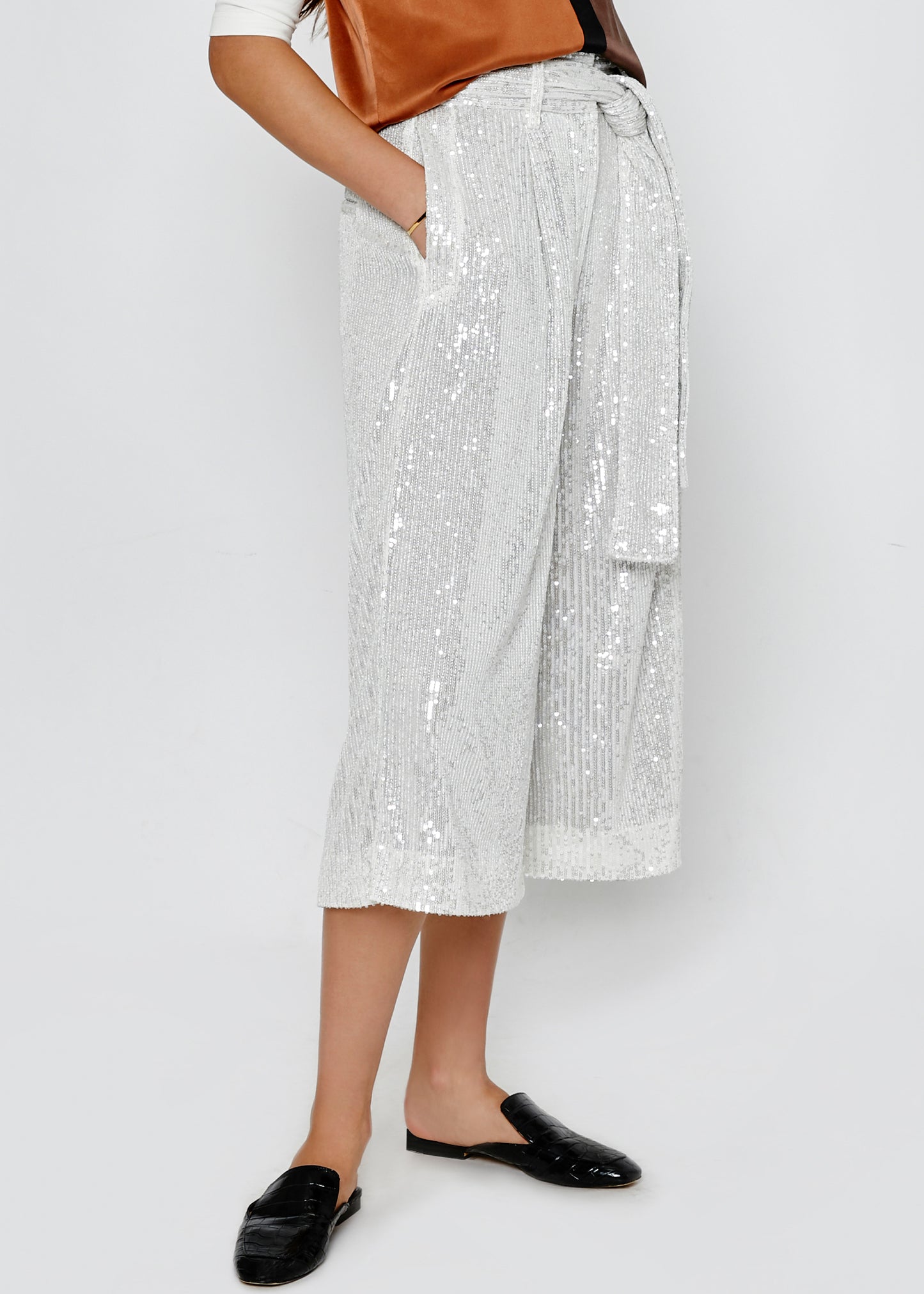 
                  
                    Evie Cropped Trouser
                  
                