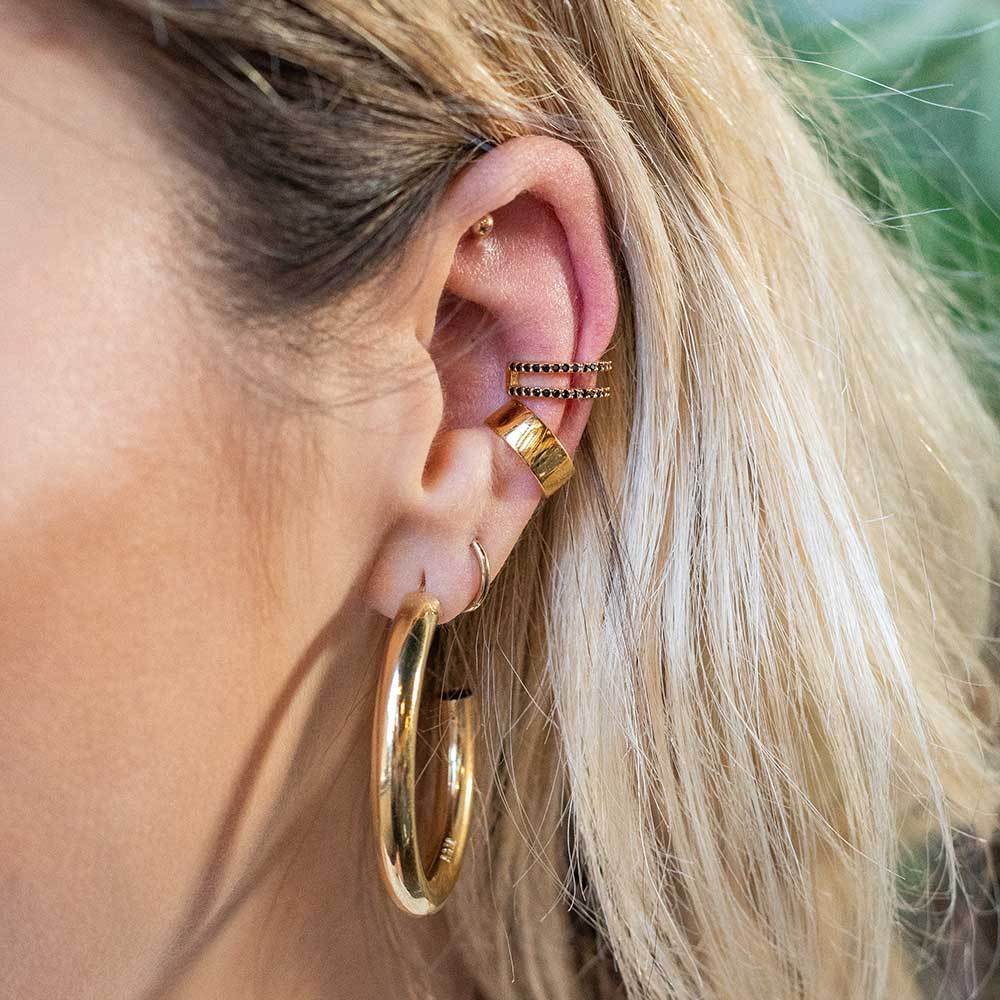 
                  
                    Astrid & Miyu - Wishbone Ear Cuff - Gold with black stones
                  
                